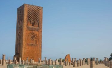 10 Days Private Morocco Grand Desert Tour from Fes to Tangier